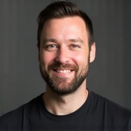 Photo of David Lee, Aussie Tails Head Groomer